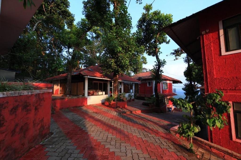 Wanders In Travel Company Hotel Madikeri Exterior foto