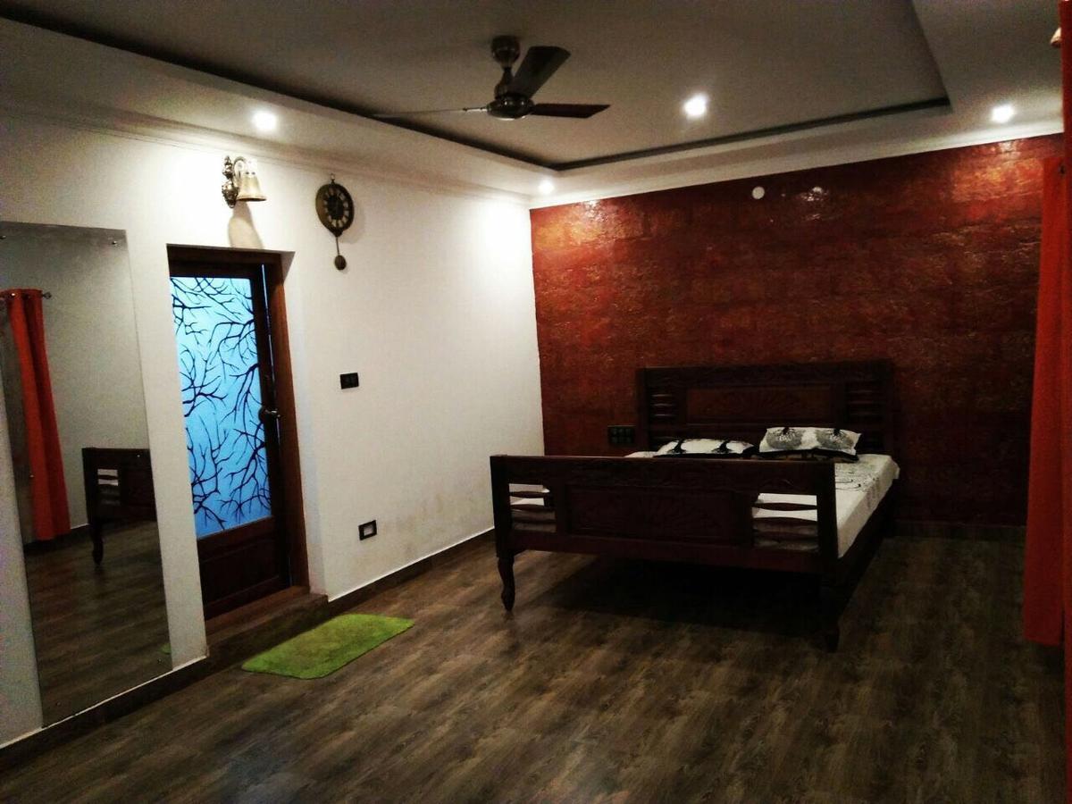 Wanders In Travel Company Hotel Madikeri Exterior foto
