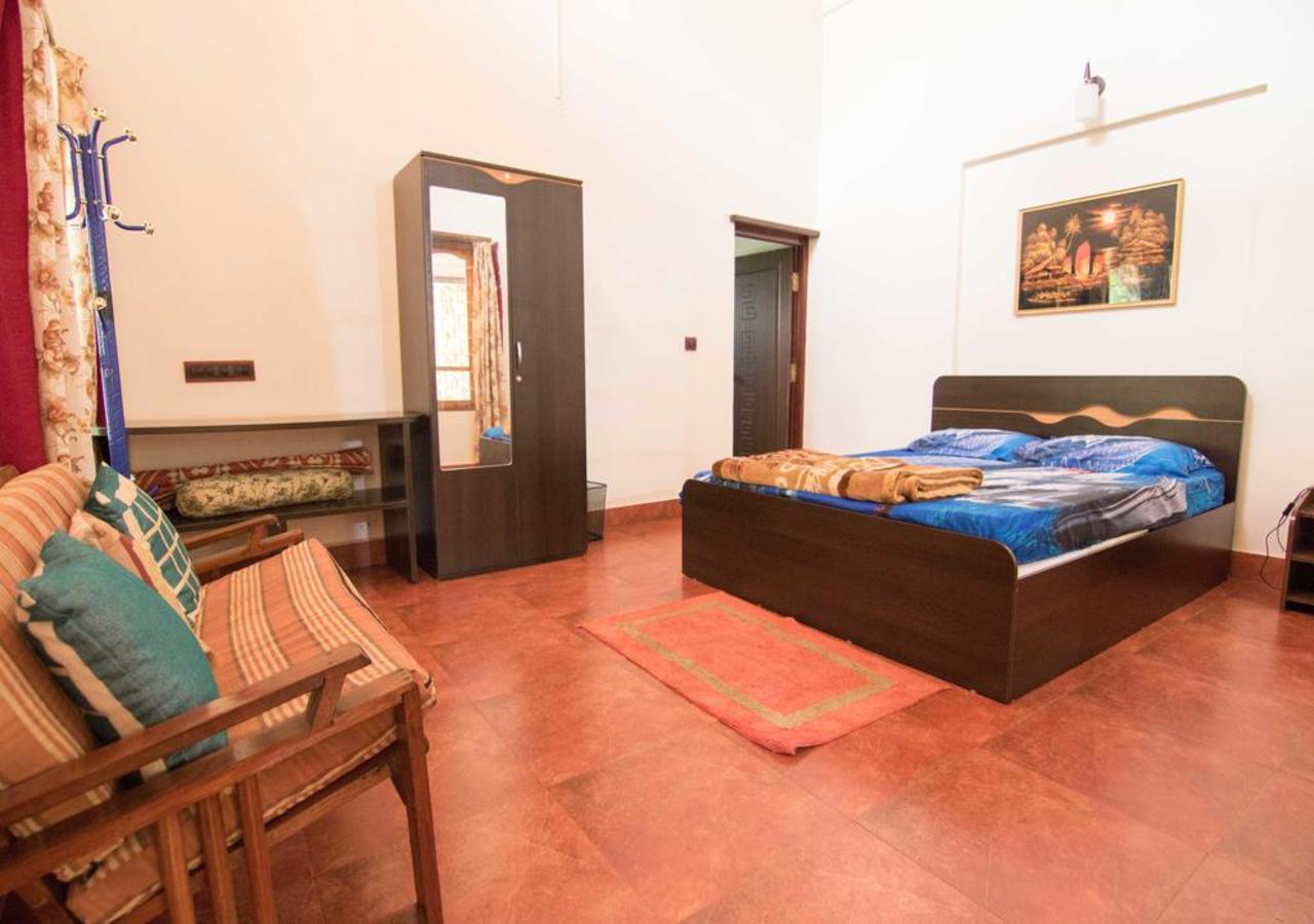 Wanders In Travel Company Hotel Madikeri Exterior foto