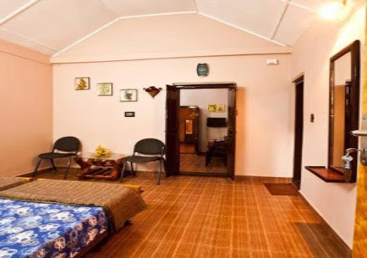 Wanders In Travel Company Hotel Madikeri Exterior foto